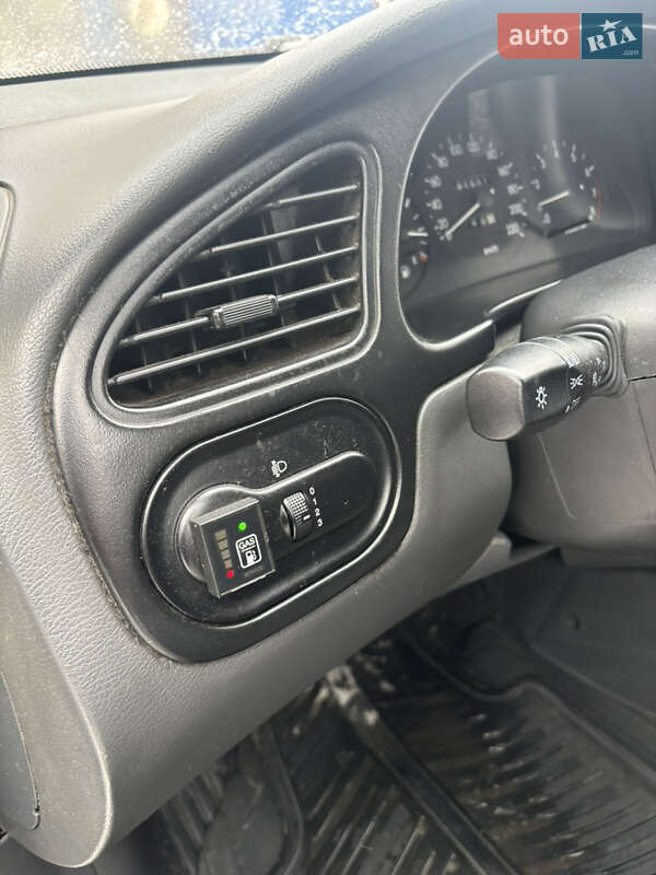 Седан ЗАЗ Lanos 2011 в Киеве