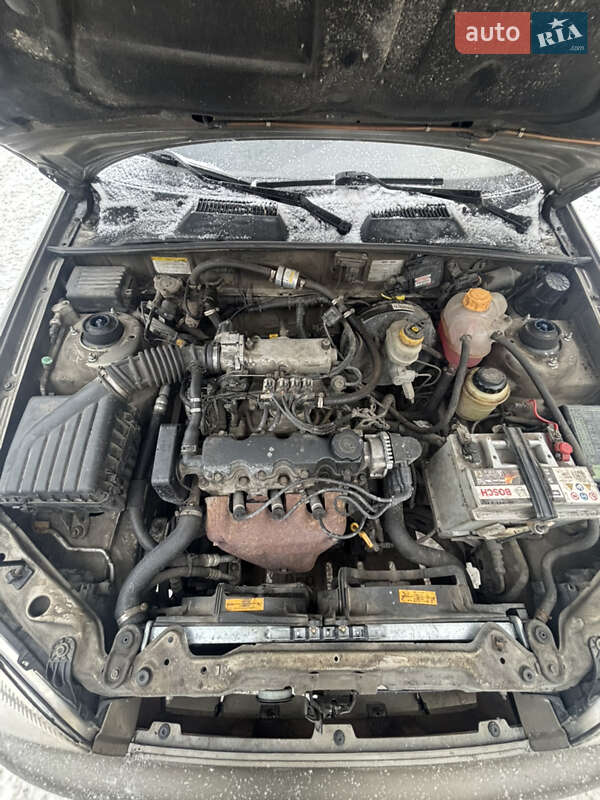 Седан ЗАЗ Lanos 2011 в Киеве