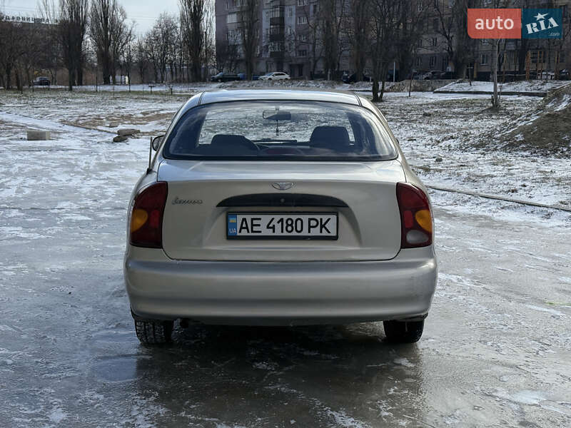 Седан ЗАЗ Lanos 2009 в Днепре