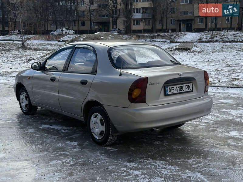 Седан ЗАЗ Lanos 2009 в Днепре