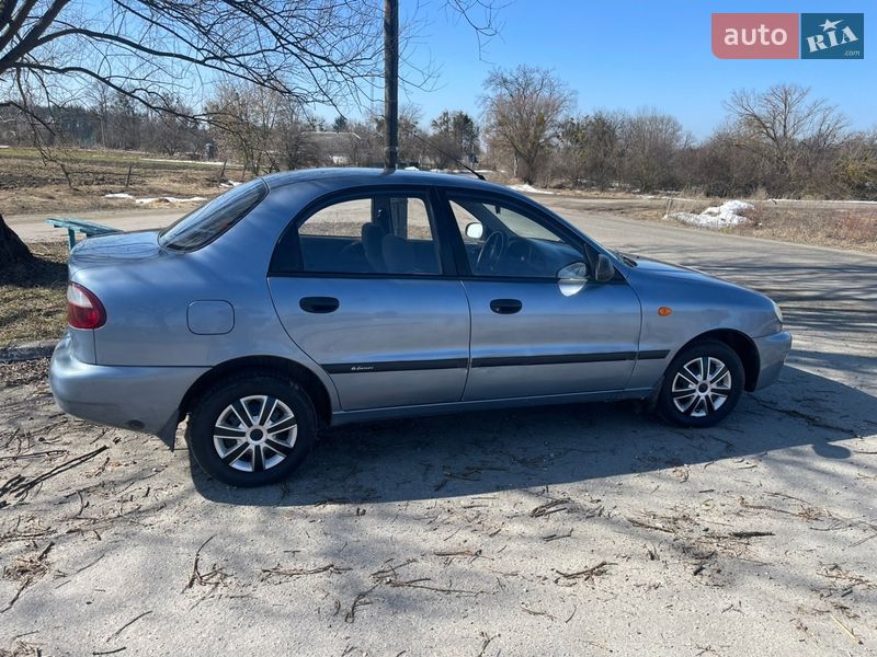 Седан ЗАЗ Lanos 2008 в Радомышле