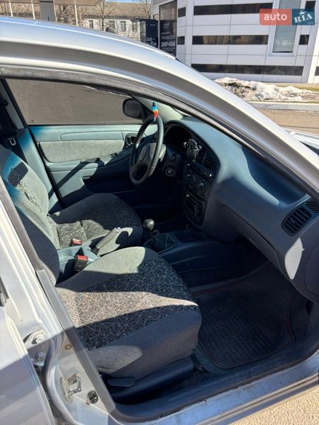 Седан ЗАЗ Lanos 2011 в Черкасах