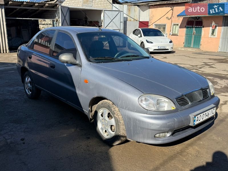 Седан ЗАЗ Lanos 2010 в Пятихатках