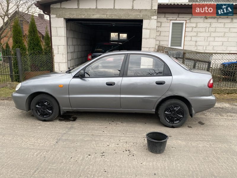Седан ЗАЗ Lanos 2008 в Луцке