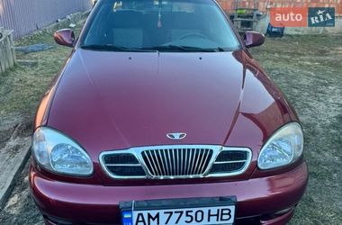 Седан ЗАЗ Lanos 2012 в Радомышле