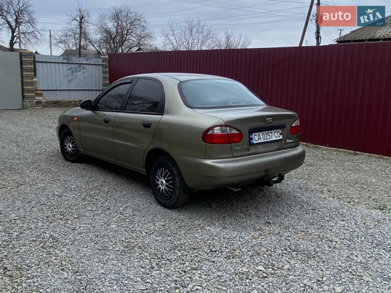 Седан ЗАЗ Lanos 2007 в Умани