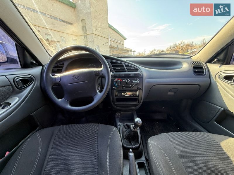 Седан ЗАЗ Lanos 2014 в Кривом Роге