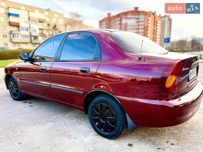 Седан ЗАЗ Lanos 2009 в Ромнах