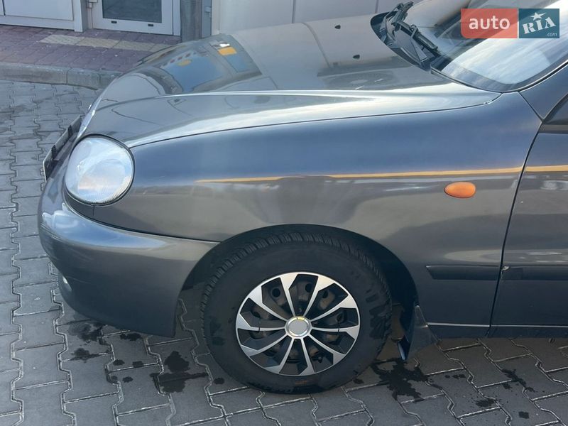 Седан ЗАЗ Lanos 2011 в Луцьку