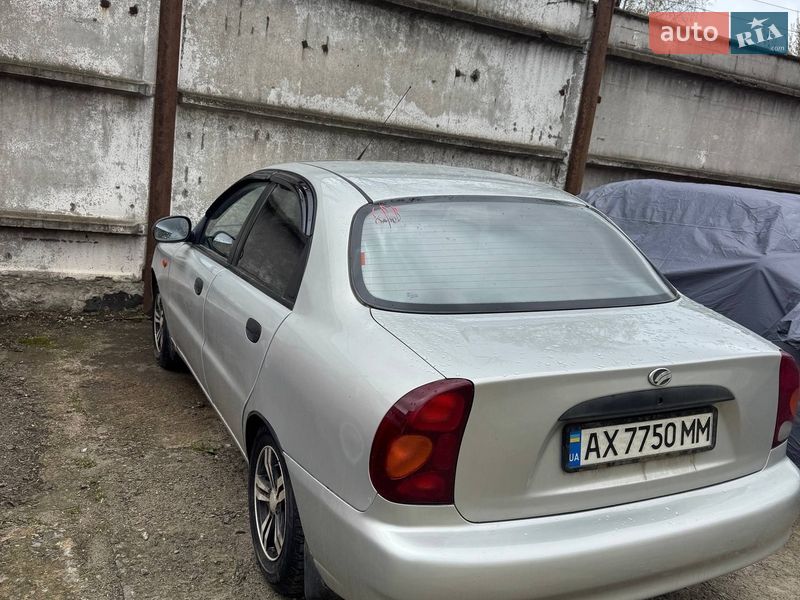 Седан ЗАЗ Lanos 2010 в Харькове