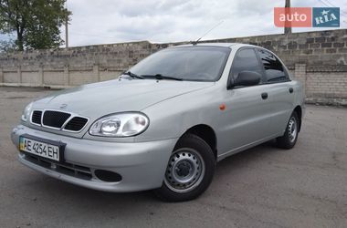 Седан ЗАЗ Lanos 2010 в Павлограді