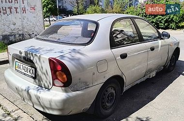 Седан ЗАЗ Lanos 2010 в Киеве