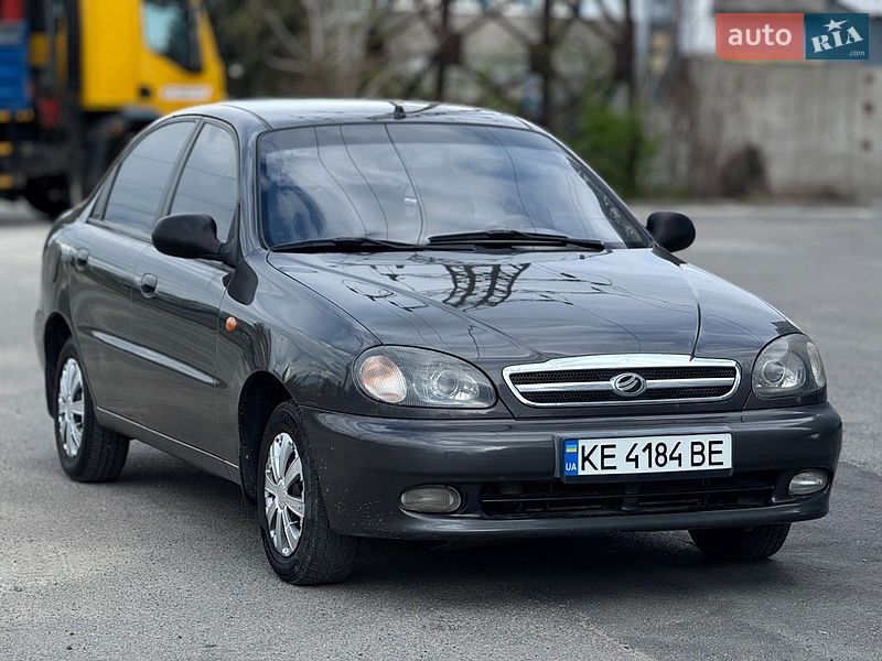 Седан ЗАЗ Lanos 2011 в Дніпрі