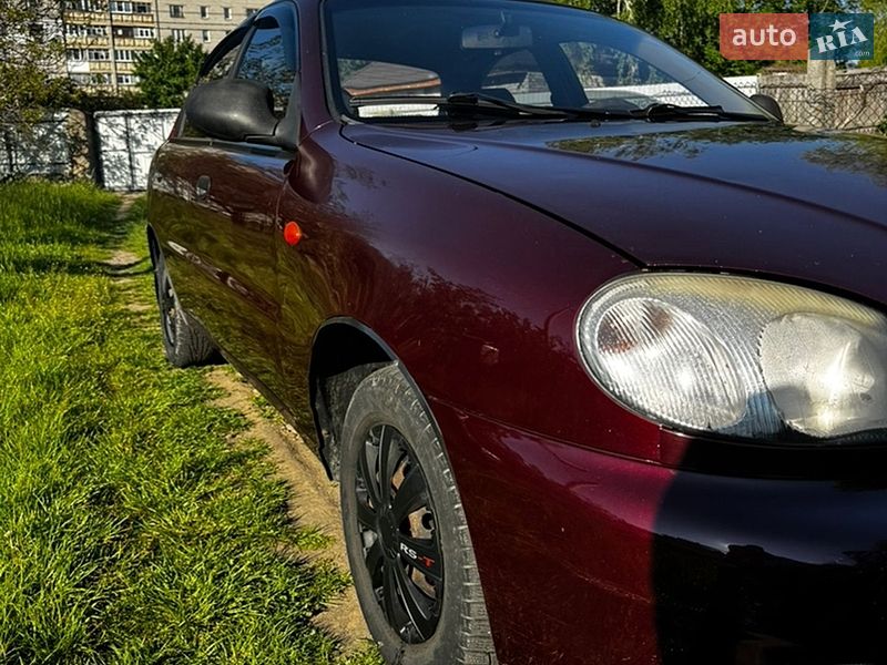 Седан ЗАЗ Lanos 2010 в Каневе
