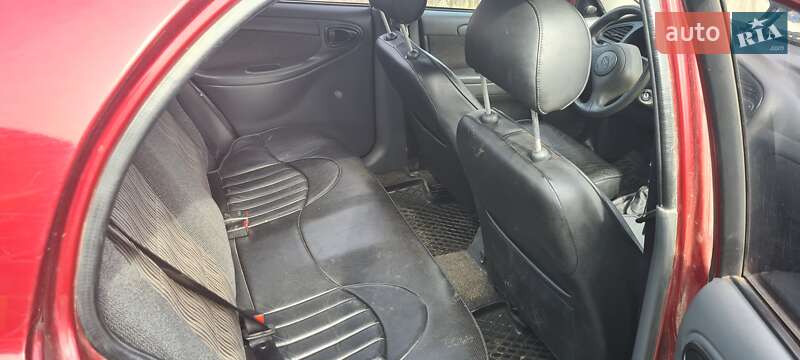 Седан ЗАЗ Sens 2013 в Буске