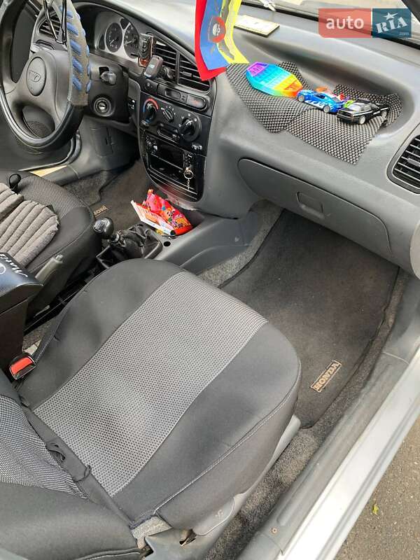 Седан ЗАЗ Sens 2007 в Киеве