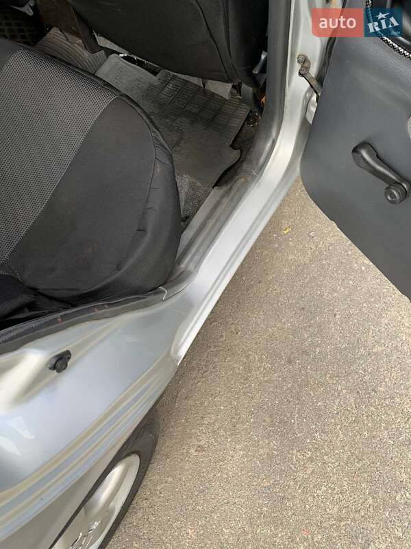 Седан ЗАЗ Sens 2007 в Киеве