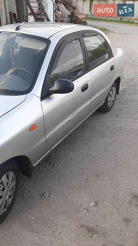 Седан ЗАЗ Sens 2006 в Запорожье