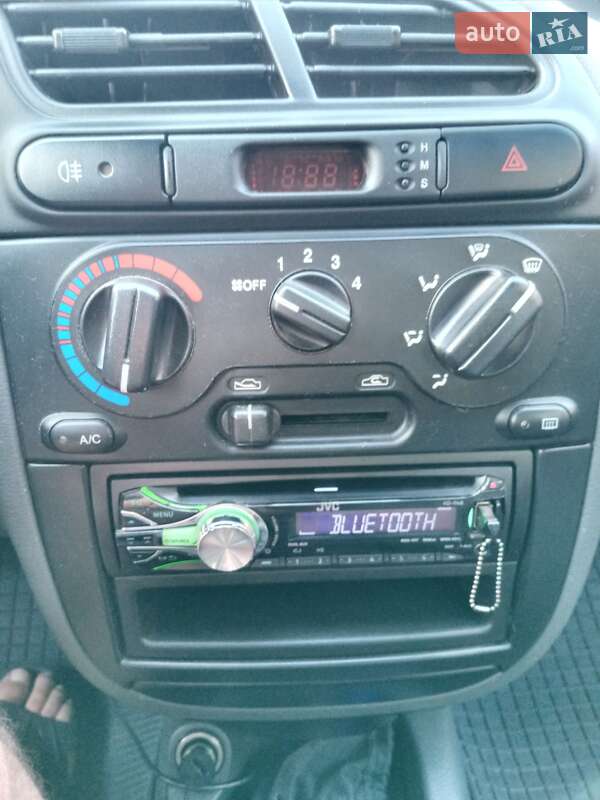 Седан ЗАЗ Sens 2013 в Запорожье