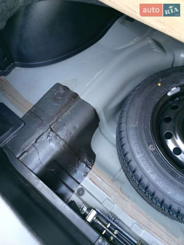 Седан ЗАЗ Sens 2013 в Запорожье