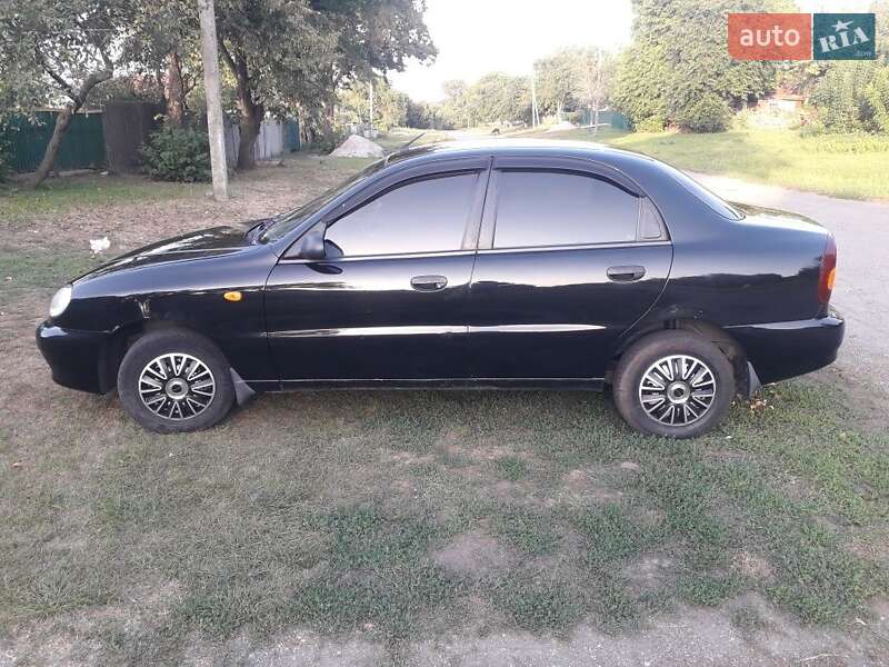 Седан ЗАЗ Sens 2011 в Знам'янці