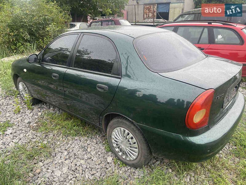 Седан ЗАЗ Sens 2013 в Павлиші