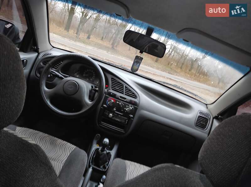 Седан ЗАЗ Sens 2013 в Днепре