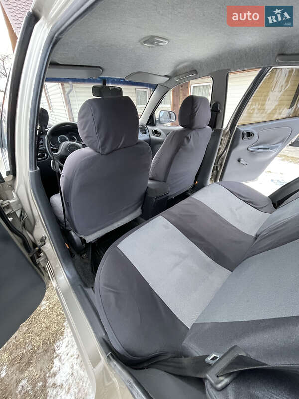 Седан ЗАЗ Sens 2015 в Луцке