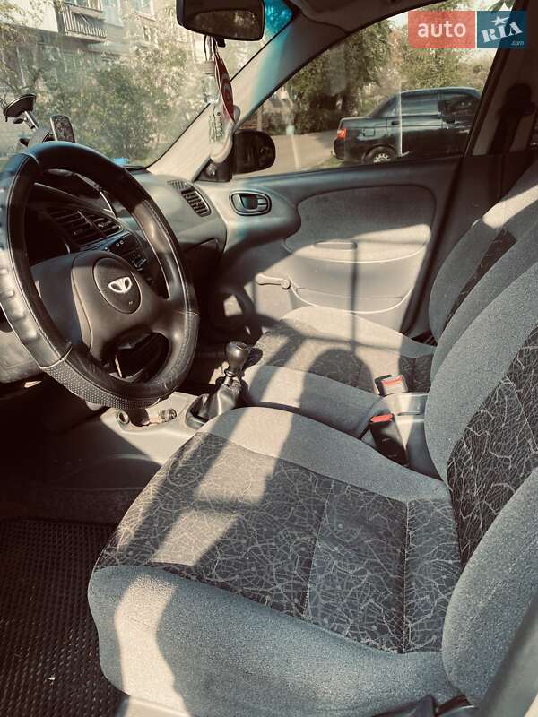 Седан ЗАЗ Sens 2007 в Киеве