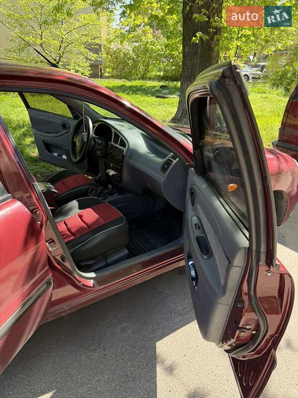 Седан ЗАЗ Sens 2011 в Києві