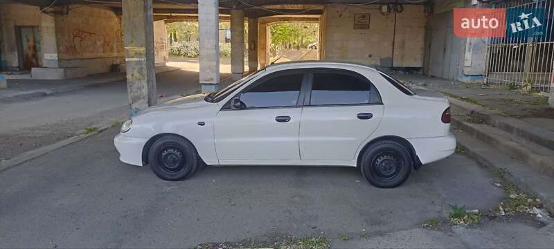 Седан ЗАЗ Sens 2007 в Дніпрі
