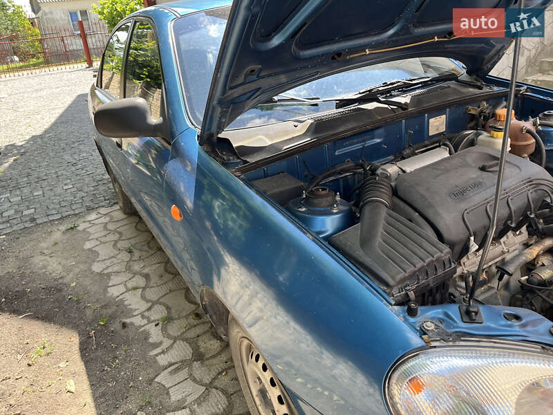 Седан ЗАЗ Sens 2011 в Кременце