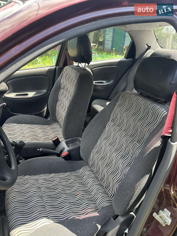 Седан ЗАЗ Sens 2013 в Ичне