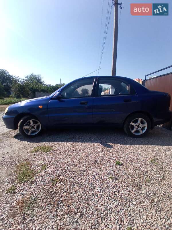 Седан ЗАЗ Sens 2011 в Козельщине