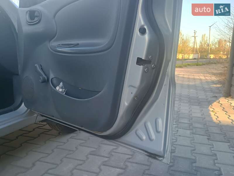 Седан ЗАЗ Sens 2011 в Ракитном