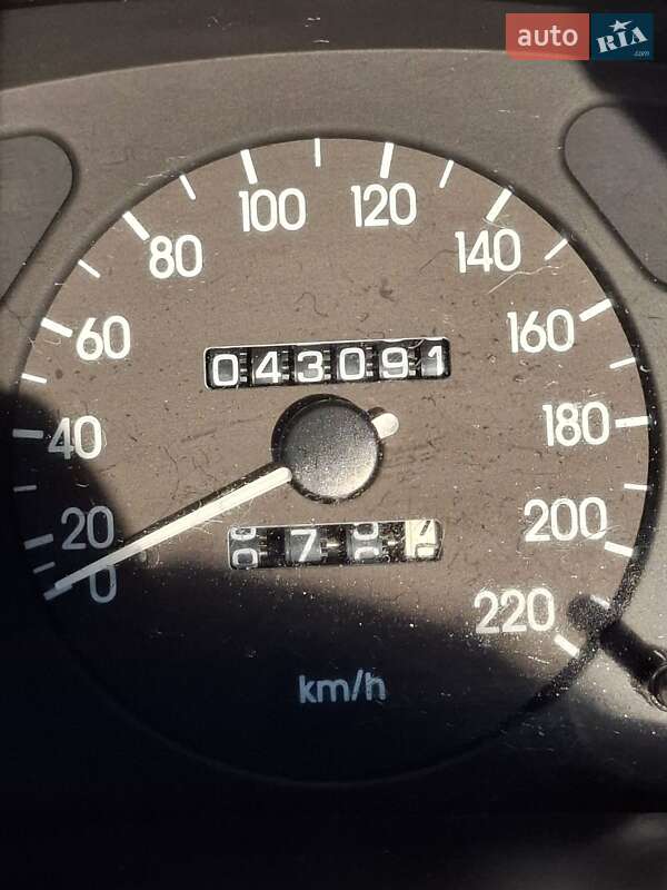 Седан ЗАЗ Sens 2011 в Рудки