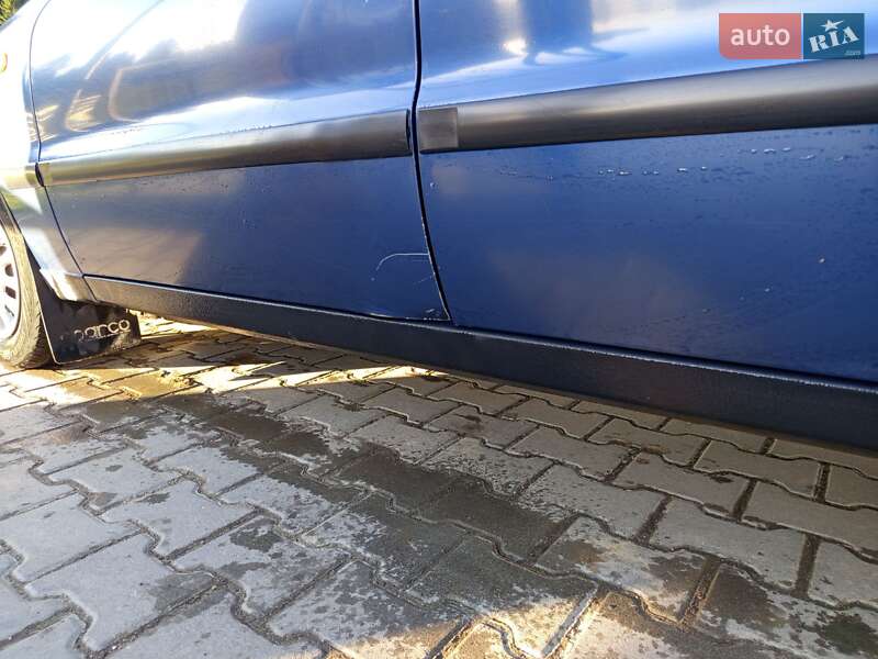 Седан ЗАЗ Sens 2010 в Східниці