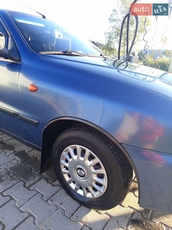 Седан ЗАЗ Sens 2010 в Східниці