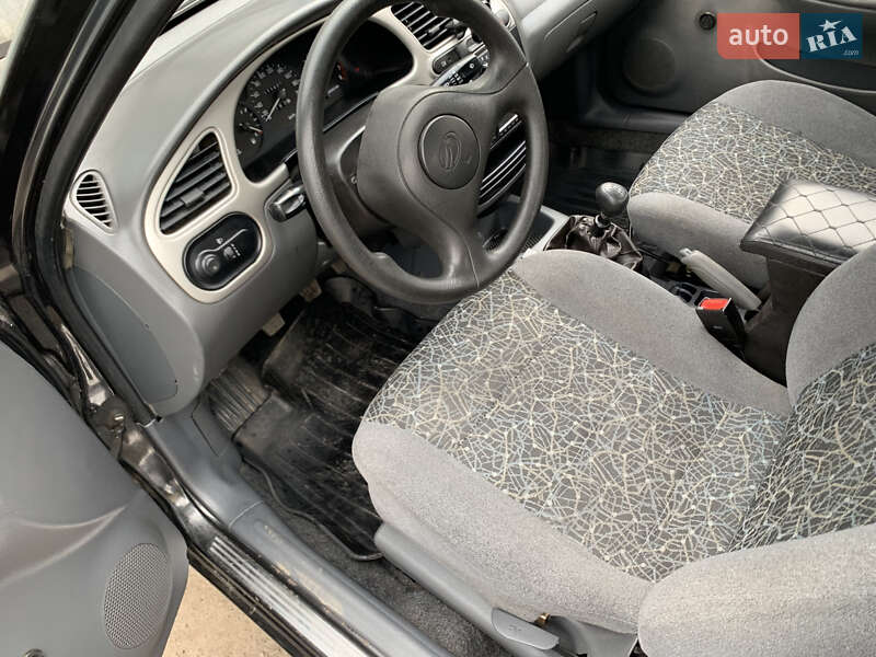 Седан ЗАЗ Sens 2010 в Запорожье