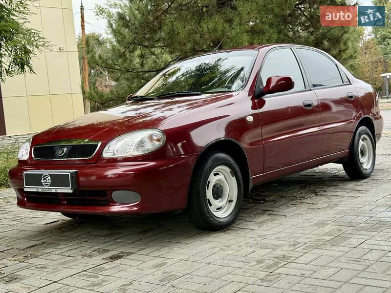 Седан ЗАЗ Sens 2013 в Дніпрі