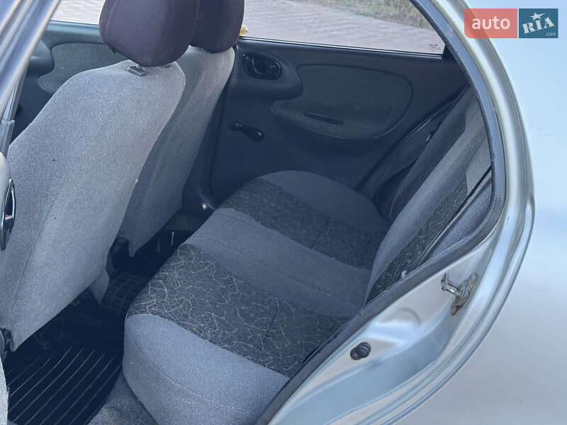 Седан ЗАЗ Sens 2007 в Чернівцях