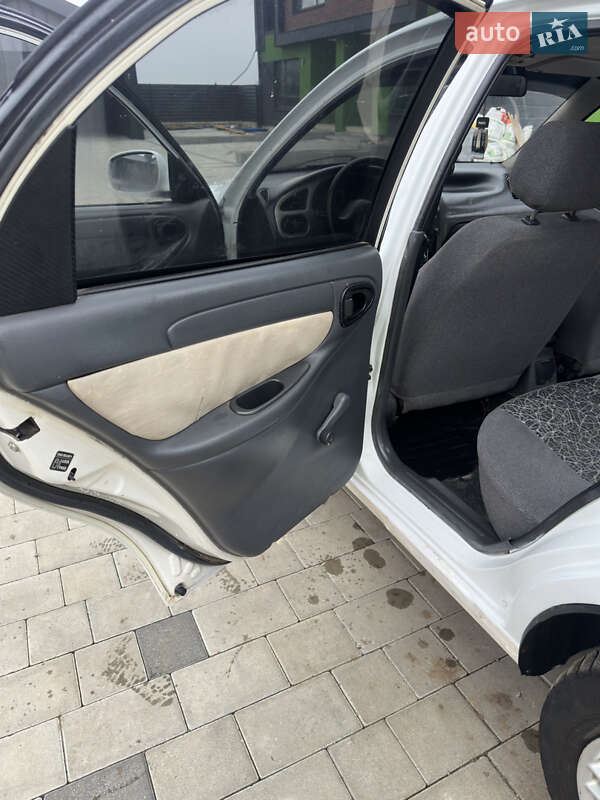 Седан ЗАЗ Sens 2011 в Тернополі фото 16 Седан ЗАЗ Sens 2011 в Тернополі