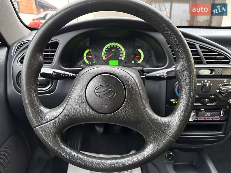 Седан ЗАЗ Sens 2014 в Ужгороді фото 35 Седан ЗАЗ Sens 2014 в Ужгороді