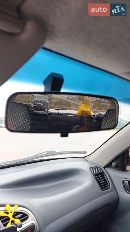 Седан ЗАЗ Sens 2011 в Києві