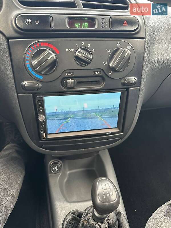 Седан ЗАЗ Sens 2011 в Новомосковске