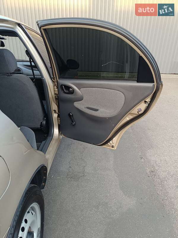 Седан ЗАЗ Sens 2007 в Нежине