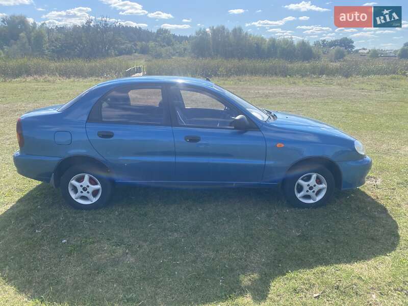 Седан ЗАЗ Sens 2011 в Радомышле