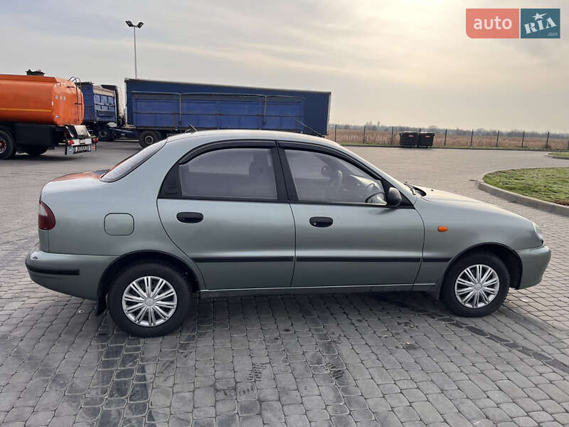 Седан ЗАЗ Sens 2009 в Новомосковську