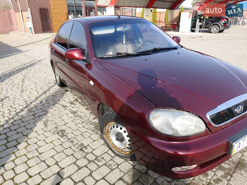 Седан ЗАЗ Sens 2013 в Надворной