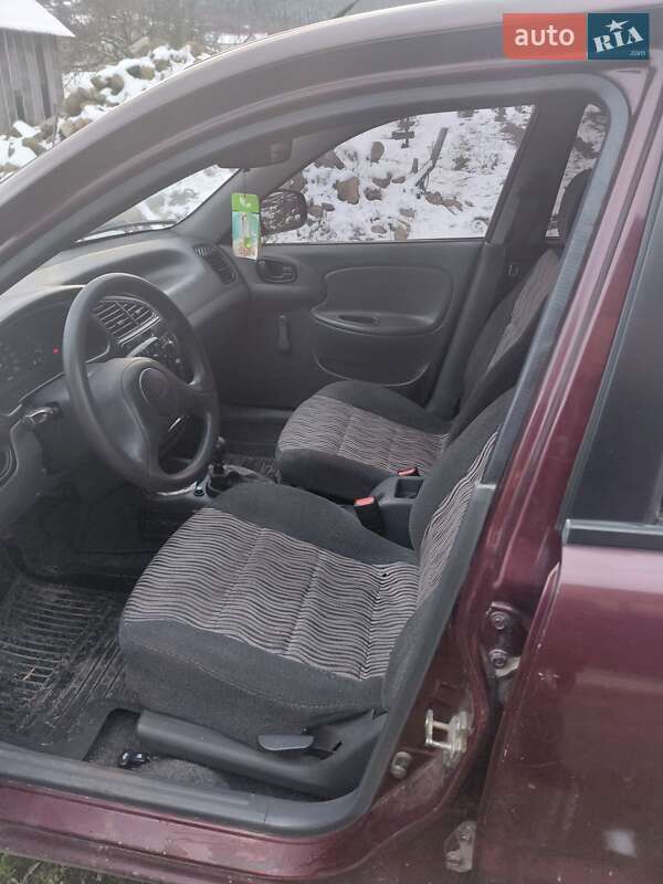 Седан ЗАЗ Sens 2013 в Надворной